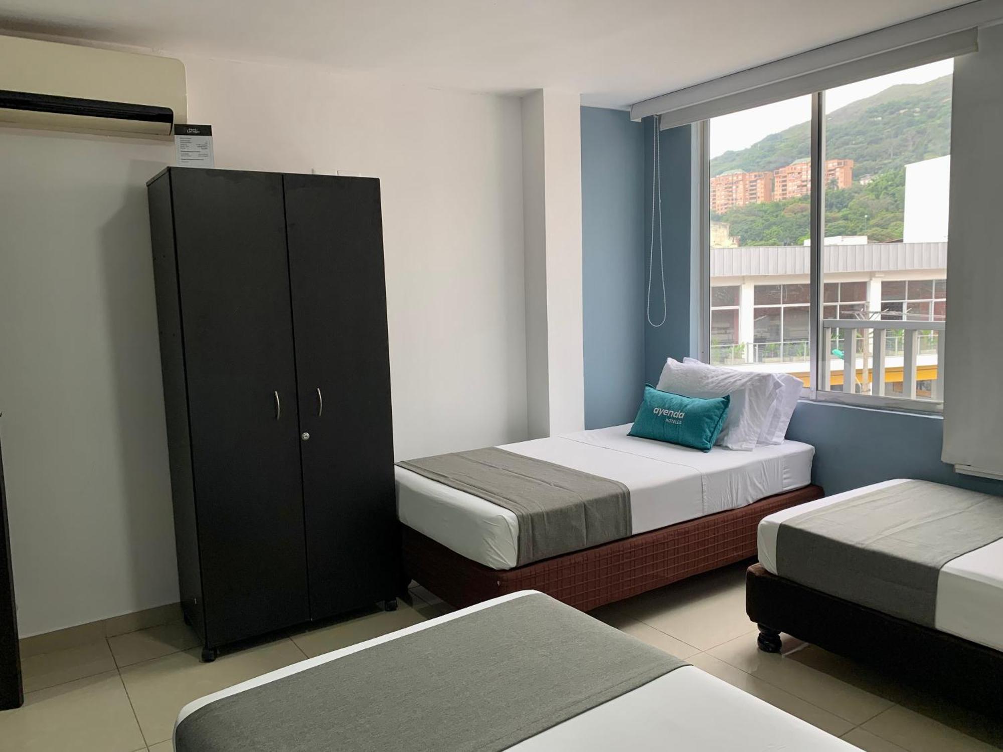 Aw Hotel Ariston Las Vegas De Granada Кали Екстериор снимка