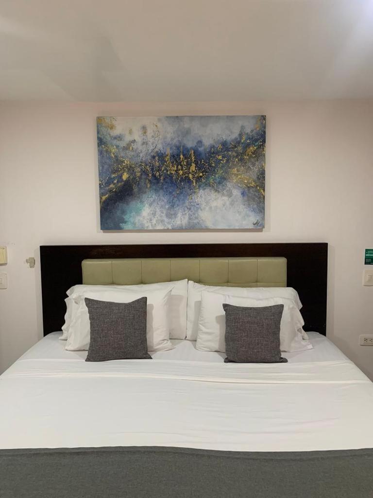 Aw Hotel Ariston Las Vegas De Granada Кали Екстериор снимка