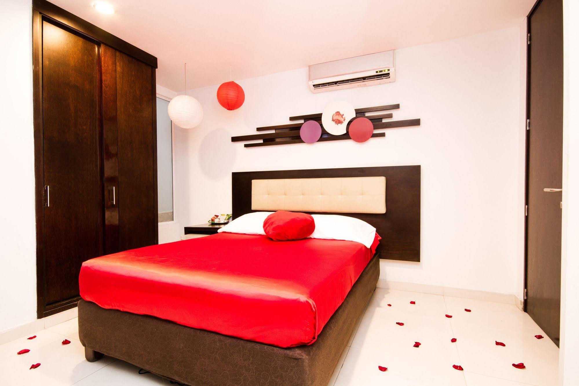 Aw Hotel Ariston Las Vegas De Granada Кали Екстериор снимка