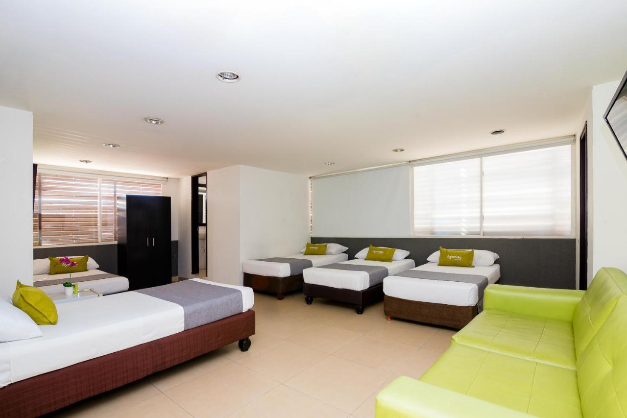 Aw Hotel Ariston Las Vegas De Granada Кали Екстериор снимка